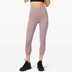 Lululemon Wunder Under Crop